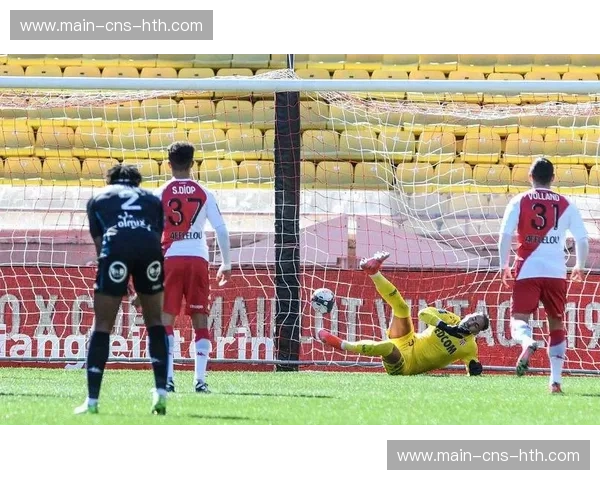 里昂主场2-0力克尼斯，豪取各项赛事13连胜